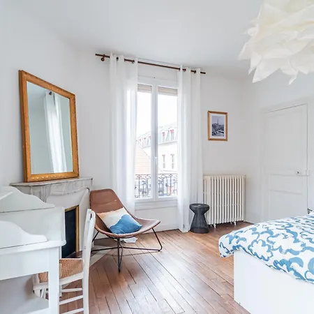 Grande Et Belle Maison Lumineuse Avec Jardin A 20 Mn De Paris