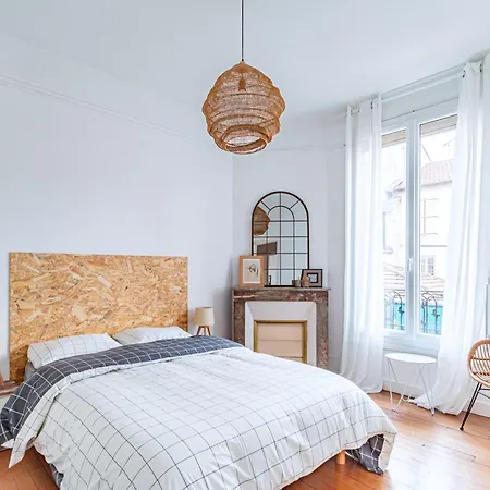 Grande Et Belle Maison Lumineuse Avec Jardin A 20 Mn De Paris *